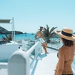 Mykonos Ammos - Small Luxury Of The World 호텔