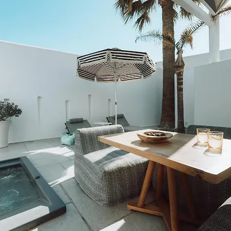 Mykonos Ammos - Small Luxury Of The World