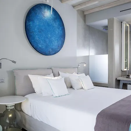 Mykonos Ammos - Small Luxury Of The World מלון 5*